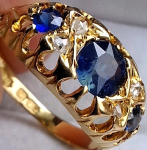 18Ct Gold Ceylon Sapphire Diamond Antique Ring