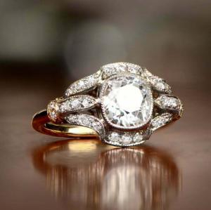 Vintage Art Deco 2Ct Diamond Engagement Ring