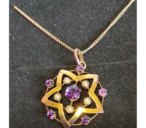 Amethyst and Pearl Antique Pendant in 9ct Gold