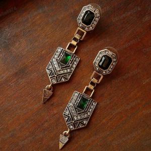 Vintage Art Deco Green Crystal Drop Earrings