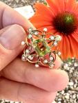 Edwardian 9ct Gold Peridot & Seed Pearl Brooch