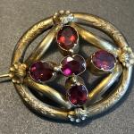 Victorian Pinchbeck Brooch with Stunning Detail