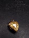 Victorian Style Heart-Shaped Photo Locket Pendant