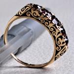 Stunning 18ct Gold Ruby Antique Ring