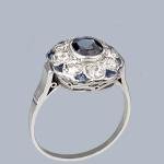1960s Vintage Platinum Sapphire Diamond Cluster Ring