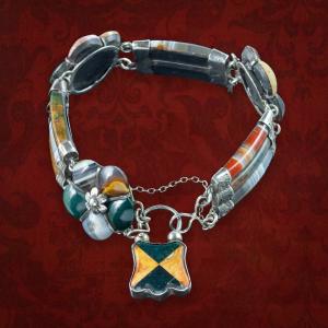Victorian Scottish Agate Silver Padlock Bracelet
