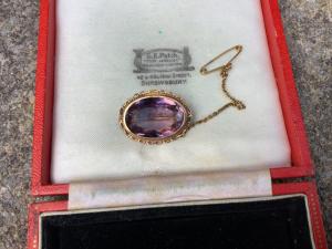 Vintage Gold Amethyst Brooch