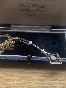 Edwardian 9ct Gold Opal Drop Necklace c1910