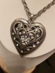 Vintage Collectible Antique Necklace – Offers Welcome