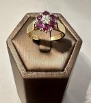 9ct Antique Gold Ring with Diamond and Ruby