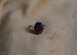 Victorian 9kt Gold Ring with Garnet Stone