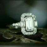 Art Deco Emerald Diamond Halo Vintage Ring