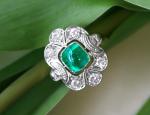 Emerald and Diamond 18ct Gold Antique Ring
