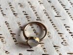 Victorian 9ct Gold Moonstone Ring with Box