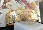 Edwardian 46g Wide Hinged Bangle in 9ct Gold