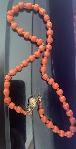Antique 18k Gold Coral Necklace with Ball Clasp