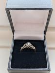1920s Vintage Diamond Solitaire Gold & Platinum Ring