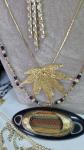 Vintage Gold Tone Jewellery Bundle - 32 Pieces