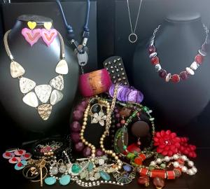 Vintage Costume Jewellery Mixed Lot #96