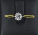 18ct Gold and Platinum Diamond Solitaire Ring