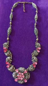 Vintage Art Deco Silvertone Filigree Necklace with Pink Glass