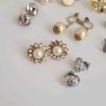 Charming Vintage Collectable Earrings Jewelry Set