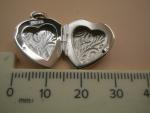 Charming Silver Heart Shaped Antique Photo Locket