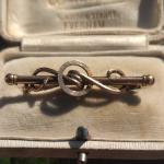 Antique 9ct Rose Gold Love Brooch