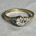 Antique 18ct Gold Diamond Solitaire Oval Ring