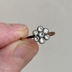 Antique Art Deco 9ct Gold Daisy Ring