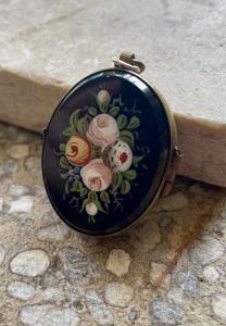 Hand-Painted Antique Jet and Pinchback Locket