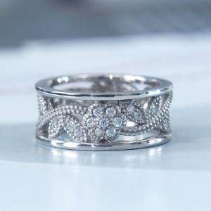 Vintage 14K White Gold Diamond Filigree Wedding Ring