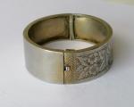 Victorian Hinged Sweetheart Cuff Bangle