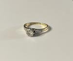 18ct Gold & Platinum Diamond Solitaire Ring