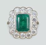Art Deco 2.50Ct Diamond Engagement Ring in White Gold