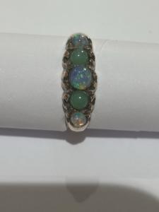 Stunning Vintage 9ct Rose Gold Opal Jade Ring