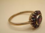 Vintage 9K Gold Garnet Daisy Cluster Ring