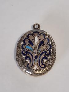 Victorian 9ct Gold Enamel Front & Back Locket