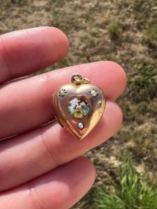 Victorian 9ct Rose Gold Seed Pearl Heart Locket