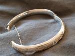 1925 Sheffield Silver Hinged Bangle Bracelet