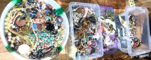 18 Kilos Vintage Costume Jewellery Lots