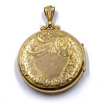 9ct Gold Front-Back Shaker Locket with Glass