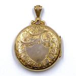 9ct Gold Front-Back Shaker Locket with Glass
