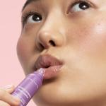 LANEIGE Gummy Bear Lip Glowy Balm - Hydrating Shine