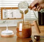 Electric Self-Stirring Coffee Mug with Lid