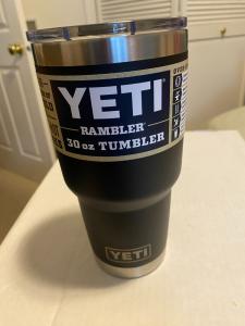 YETI 30 oz Vacuum Insulated Stainless Steel Tumbler