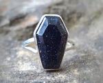 Blue Sunstone Gothic Ring in 925 Silver