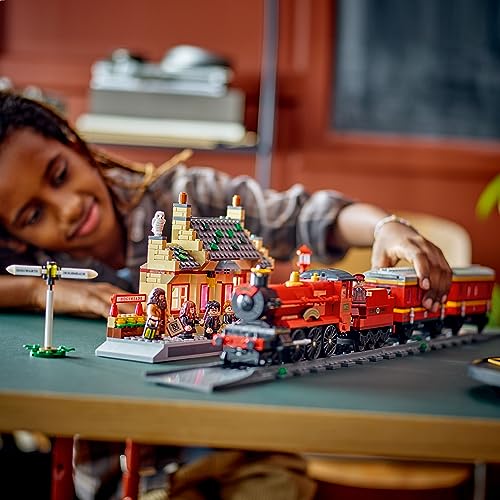 Harry Potter LEGO Hogwarts Express & Hogsmeade Set