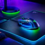 Razer Basilisk V3 35K - Fully Customizable Ergonomic Wired Gaming Mouse - Focus Pro 35K Optical Sensor (HyperScroll Tilt Wheel, 11-Zone Chroma Lighting, Optical Mouse Switches Gen-3) Black