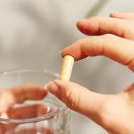 Solgar Vitamin B-Complex "100" Extra High Potency Vegetable Capsules - Pack of 100 - Key Vitamin B Combination - for Increased Energy and Mental Performance - Vegan and Gluten Free